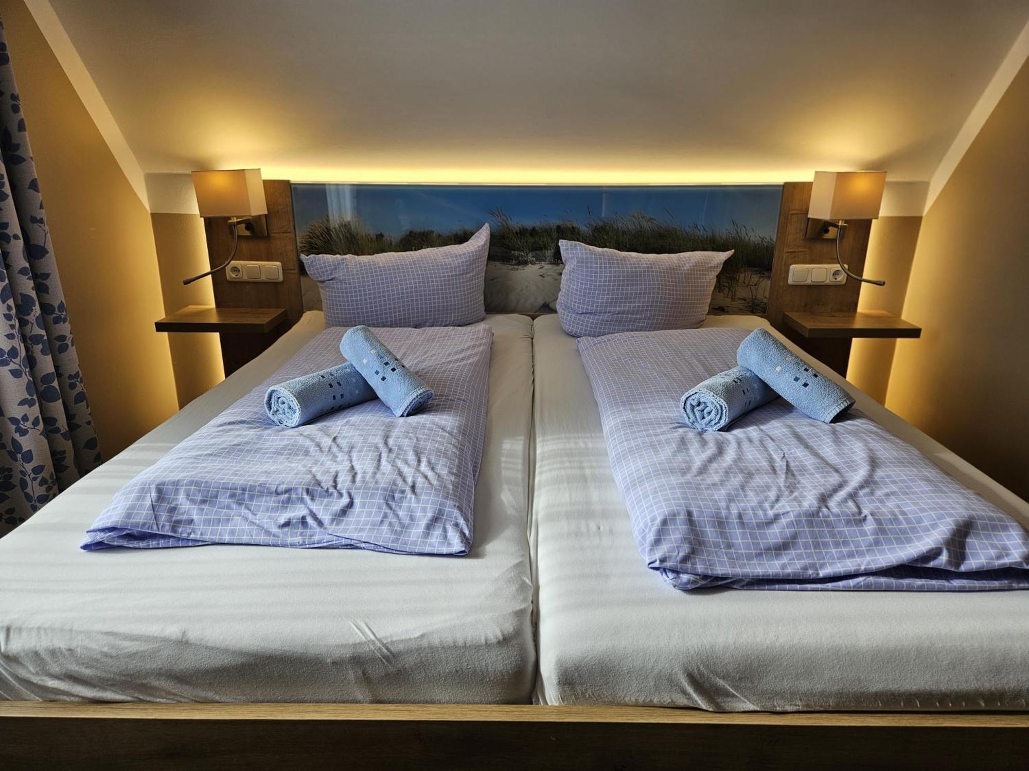 Hotel Pension Am Hafen Norddeich  Luaran gambar